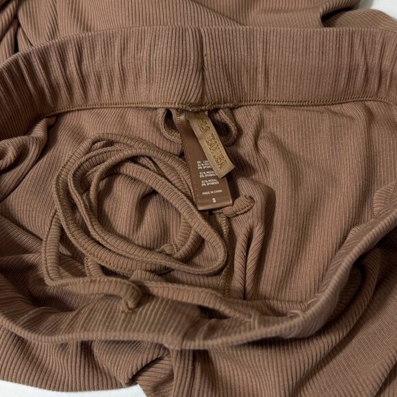 SKIMS Soft Lounge Sleep Set Team USA Sienna Small - Picture 13 of 16